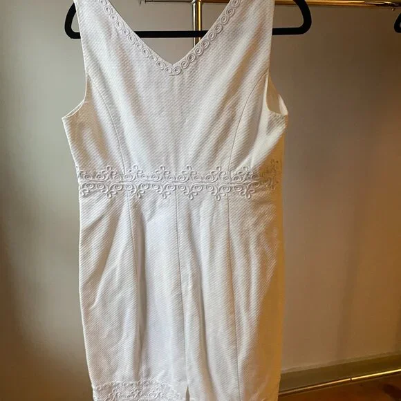 Boden White Sheath Dress with embroidered detail - Picture 3 of 5